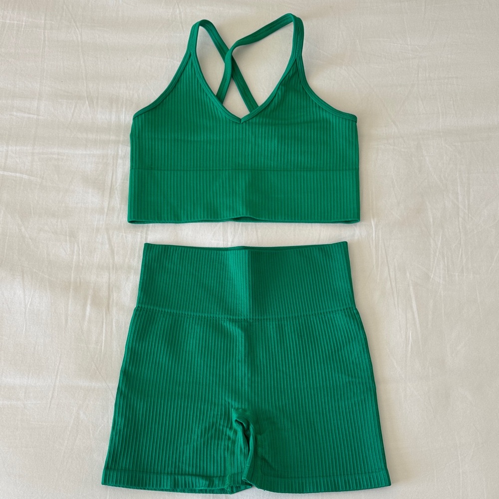 Cotton On Body Size XS Green Ribbed Sports Bra and Shorts Set